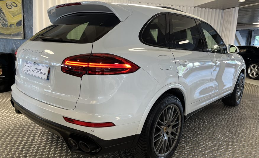 Porsche Cayenne 3.0L 262CH DIESEL PLATINUM EDITION