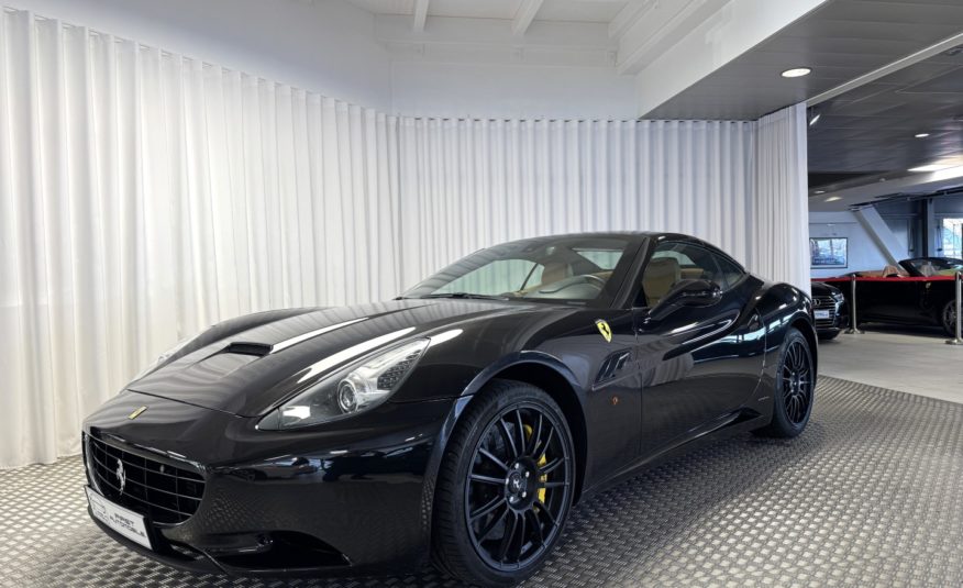 2011 FERRARI CALIFORNIA 4L3 V8 460CV BVA7